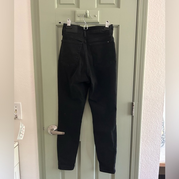 Everlane Black Curvy Way-High Skinny Jeans - Picture 2 of 2